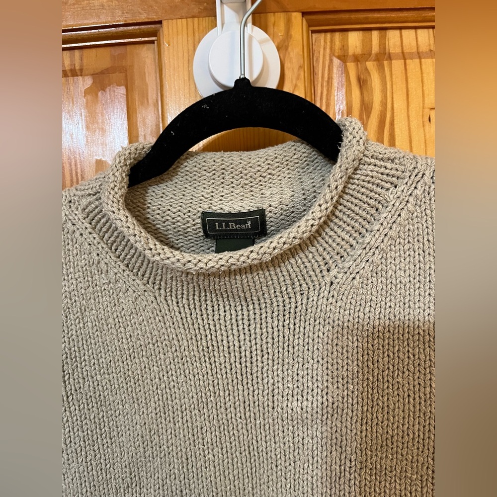 L.L.Bean Vintage Sleeveless Knit Top in Beige - Picture 5 of 8